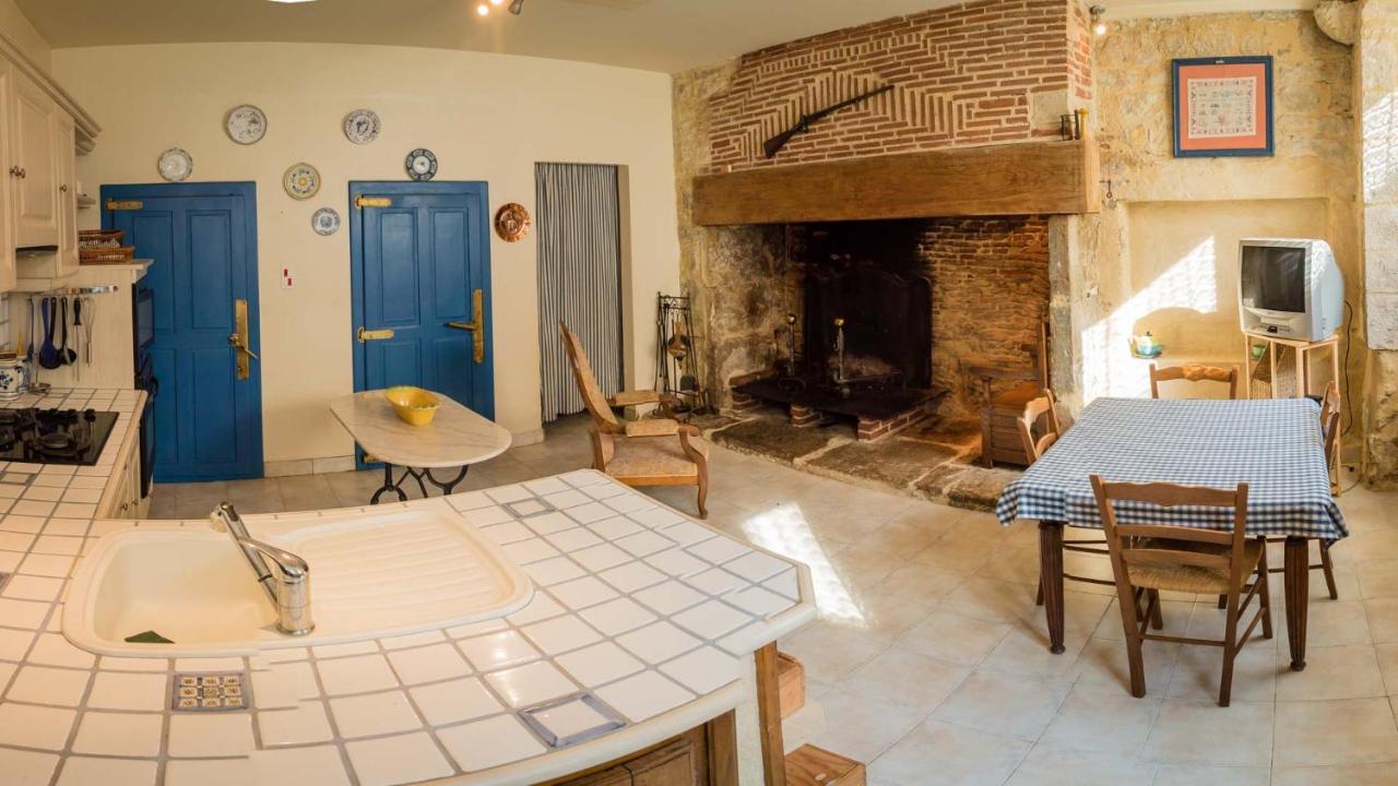 Maison Pierre Loti, Gite Historique Et Spacieux En Vallee De La Dordogne Bretenoux Exterior foto